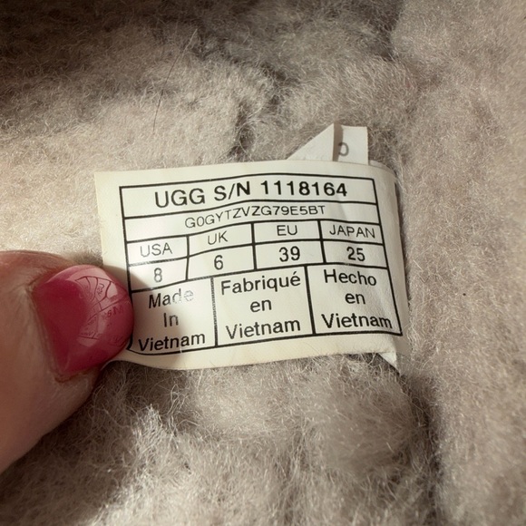 UGG FLUFF YEAH SLIDE CALI COLLAGE WOMEN SANDAL BLACK /GREY US 8 /UK 6 /EU 39 - Picture 6 of 9